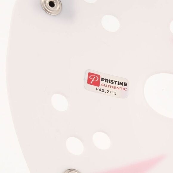 Ari Lehman Signed "Friday the 13th" Jason Mask - Picture 2 of 4